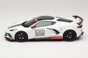 Chevrolet Corvette C8 IMSA Pace Car 2020 GT Spirit 1:18 GT370 Resin — Bild 3 von 6