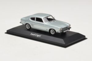 Ford Capri I Hellblau Metallic Maxichamps 1:43 940085501 Druckguss — Bild 3 von 4