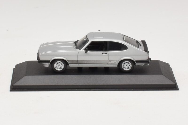 Ford Capri RS Mk1 Silber Minichamps 1:43 430085804 Druckguss