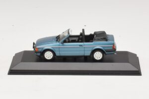 Ford Escort Mk3 Cabriolet Blau Metallic Minichamps 1:43 400085030 Druckguss
