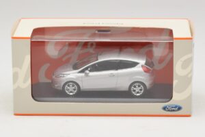 Ford Fiesta Mk7 Moondust Silver Metallic Minichamps 1:43 403088003 Druckguss — Bild 4 von 4