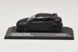 Ford Focus RS500 Mk2 Matte Black Minichamps 1:43 400088104 Druckguss