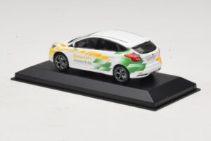 Ford Focus Technologiefahrzeug GTC Continental Schaeffler Minichamps 1:43 SCHAEFFLER001 Druckguss — Bild 3 von 4