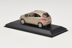 Ford Ka Mk2 Bronze Metallic Minichamps 1:43 FORD007 Druckguss — Bild 3 von 4