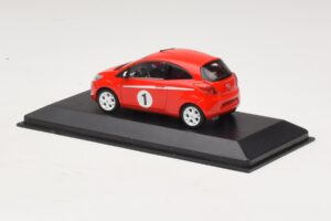 Ford Ka Mk2 Grand Prix Styling-Paket Rot Minichamps 1:43 400088201 Druckguss — Bild 3 von 4