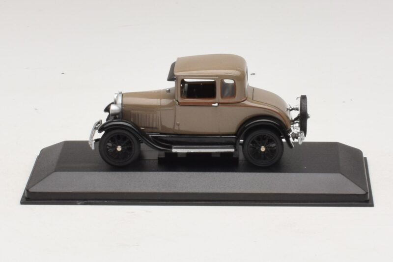 Ford Model A Standard Coupe Beige Minichamps 1:43 Ford Model A Standard Coupe Beige Minichamps 1:43 400082102 Druckguss