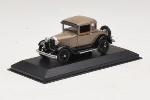 Ford Model A Standard Coupe Beige Minichamps 1:43 400082102 Druckguss — Bild 2 von 4