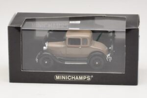 Ford Model A Standard Coupe Beige Minichamps 1:43 400082102 Druckguss — Bild 4 von 4