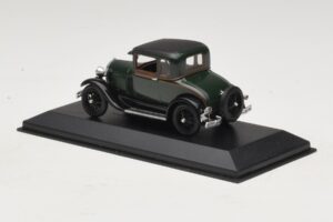 Ford Model A Standard Coupe Dunkelgrün Minichamps 1:43 400082101 Druckguss — Bild 3 von 4