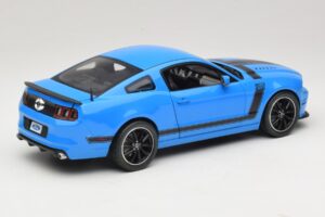 Ford Mustang Boss 302 S197 Blau Shelby Collectibles 1:18 25414S Druckguss — Bild 3 von 8