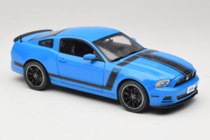 Ford Mustang Boss 302 S197 Blau Shelby Collectibles 1:18 25414S Druckguss — Bild 6 von 8
