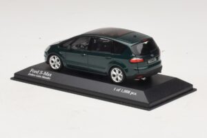 Ford S-Max Grün Metallic Minichamps 1:43 400085401 Druckguss — Bild 2 von 4