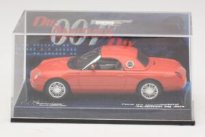 Ford Thunderbird Die Another Day Minichamps 1:43 045132 Druckguss — Bild 4 von 5