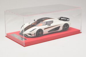 Koenigsegg Regera Weiß mit Schwarzem Carbon FrontiArt 1:18 REMC043 Resin — Bild 6 von 7