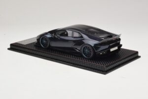 Lamborghini Huracan Liberty Walk Chameleon Blue GS Model 1:18 REMC045 Resin — Bild 5 von 7