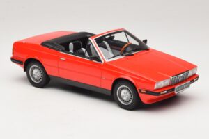 Maserati Biturbo Spyder Rot Minichamps 1:18 107123530 Resin — Bild 4 von 6