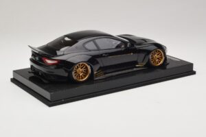 Maserati GranTurismo Liberty Walk Schwarz mit Goldenen Felgen AB Models 1:18 MAS-LB08-C Resin — Bild 2 von 7