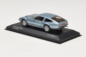 Maserati Indy Blue Metallic Minichamps 1:43 437123122 Druckguss — Bild 3 von 4
