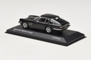 Maserati Mistral Schwarz Minichamps 1:43 437123421 Druckguss — Bild 3 von 4