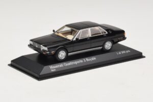 Maserati Quattroporte III Royale Schwarz Minichamps 1:43 437123501 Druckguss — Bild 2 von 4