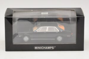 Maserati Quattroporte III Royale Schwarz Minichamps 1:43 437123501 Druckguss — Bild 4 von 4
