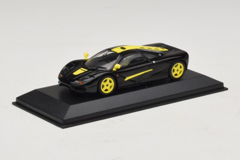 McLaren F1 Schwarz Mit Gelben Streifen Minichamps 1:43 MCLAREN004 Druckguss