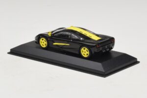 McLaren F1 Schwarz Mit Gelben Streifen Minichamps 1:43 MCLAREN004 Druckguss — Bild 2 von 4