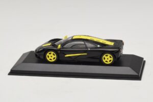 McLaren F1 Schwarz Mit Gelben Streifen Minichamps 1:43 MCLAREN004 Druckguss — Bild 3 von 4
