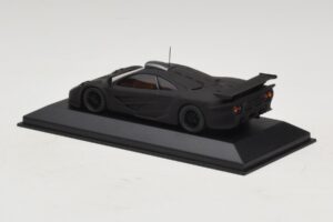 McLaren F1 GTR Longtail Schwarz Matt 1997 Minichamps 1:43 MCLAREN010 Druckguss — Bild 2 von 4