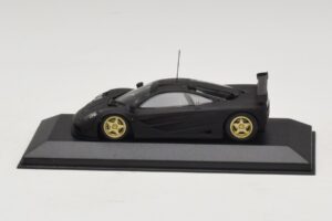 McLaren F1 GTR Prototype Mattschwarz Mit Goldenen Felgen Minichamps 1:43 MCLAREN008 Druckguss — Bild 3 von 4