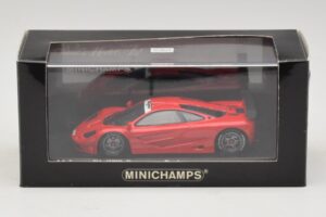 McLaren F1 GTR Prototype World Special Rot Minichamps 1:43 MCLAREN007 Druckguss — Bild 4 von 4