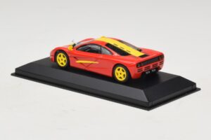 McLaren F1 Rot Mit Gelben Streifen Minichamps 1:43 MCLAREN006 Druckguss — Bild 2 von 4