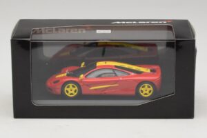 McLaren F1 Rot Mit Gelben Streifen Minichamps 1:43 MCLAREN006 Druckguss — Bild 4 von 4