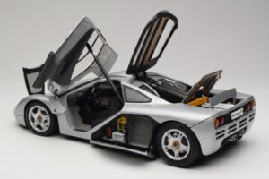 McLaren F1 Silber Minichamps 1:12 530133123 Druckguss — Bild 5 von 8