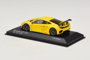 McLaren MP4-12C GT3 Street Gelb Minichamps 1:43 437121396 Druckguss — Bild 3 von 4