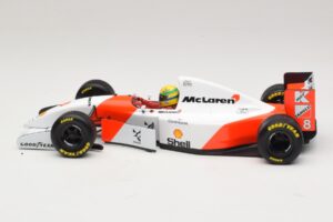 McLaren MP4/8 Ford #8 A. Senna Winner European GP 1993 Minichamps 1:18 540931818 Druckguss — Bild 4 von 7