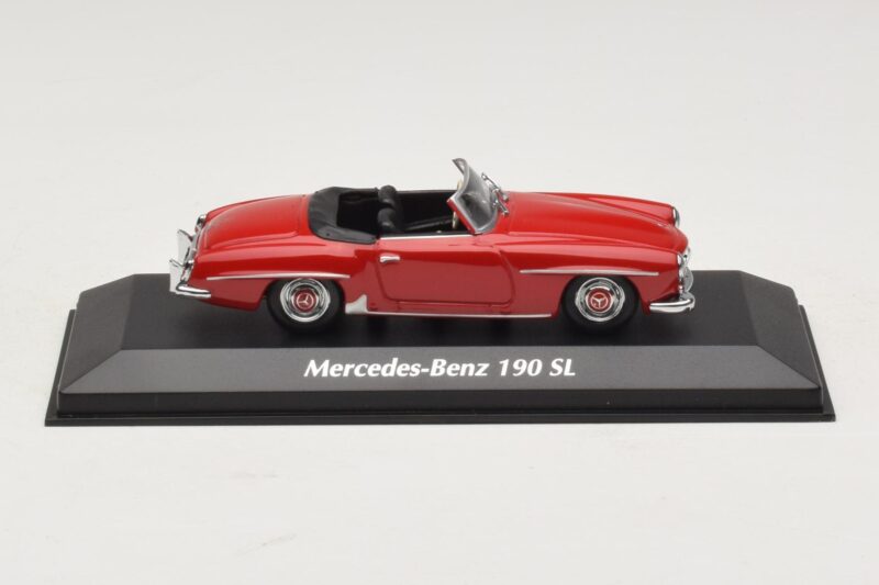 Mercedes 190 SL Rot Maxichamps 1:43 940033131-O Druckguss