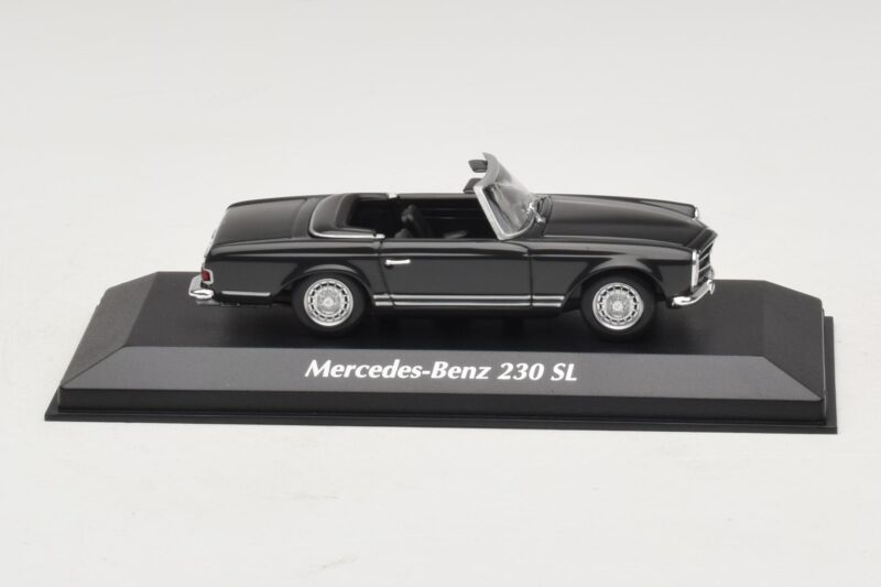 Mercedes 230 SL W113 Grau Maxichamps 1:43 94003231 Druckguss