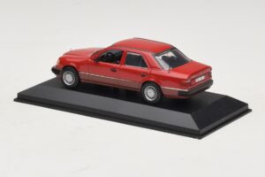 Mercedes 300D W124 Turbo Rot Minichamps 1:43 3210 Druckguss — Bild 3 von 4