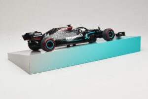 Mercedes AMG Petronas W11 EQ Performance #44 L. Hamilton 91st F1 Win Eifel GP 2020 Minichamps 1:18 113201144 Druckguss — Bild 3 von 6