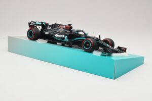 Mercedes AMG Petronas W11 EQ Performance #44 L. Hamilton 91st F1 Win Eifel GP 2020 Minichamps 1:18 113201144 Druckguss — Bild 4 von 6