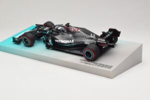 Mercedes AMG Petronas W11 EQ Performance #44 L. Hamilton 91st F1 Win Eifel GP 2020 Minichamps 1:18 113201144 Druckguss — Bild 5 von 6