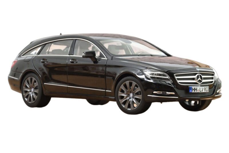 Mercedes CLS Shooting Brake X218 Obsidian Black Metallic Norev 1:18 Mercedes CLS Shooting Brake X218 Obsidian Black Metallic Norev 1:18 183944 Druckguss
