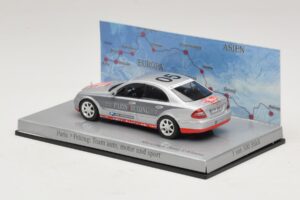 Mercedes E-Class #5 Team Auto Motor und Sport Rally Paris-Peking 2007 Minichamps 1:43 B66962261 Druckguss — Bild 3 von 5