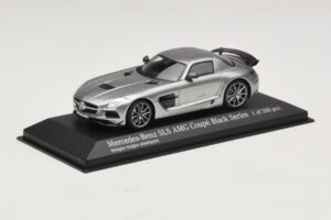 Mercedes SLS AMG C197 Black Series Grau Metallic Minichamps 1:43 437033024 Druckguss — Bild 2 von 4