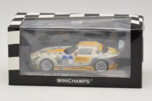Mercedes SLS AMG GT3 #21 Rowe Racing Hartung / Heyer Nurburgring 24 Hours 2013 Minichamps 1:43 410133221 Druckguss — Bild 4 von 4