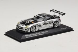 Mercedes SLS AMG GT3 #96 M. Hakkinen / R. Arnold 6 Hours of Zhuhai 2011 Minichamps 1:43 410113296 Druckguss — Bild 2 von 4