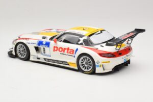 Mercedes SLS AMG GT3 #9 B. Schneider / J. Bleekemolen Black Falcon 24 Hours of Nurburgring Winner 2013 Minichamps 1:18 151133 — Bild 5 von 6