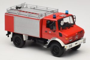 Mercedes Unimog 1300 L TLF 8/18 FF Oberammergau Minichamps 1:43 439033071 Druckguss — Bild 4 von 6