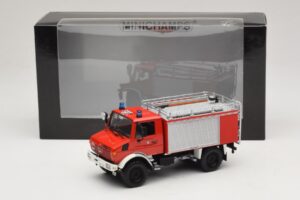 Mercedes Unimog 1300 L TLF 8/18 FF Oberammergau Minichamps 1:43 439033071 Druckguss — Bild 6 von 6
